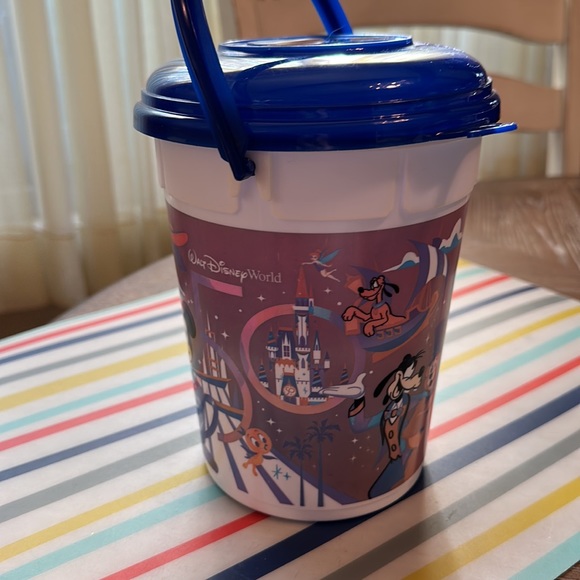 Walt Disney World 50th popcorn bucket - Picture 3 of 5